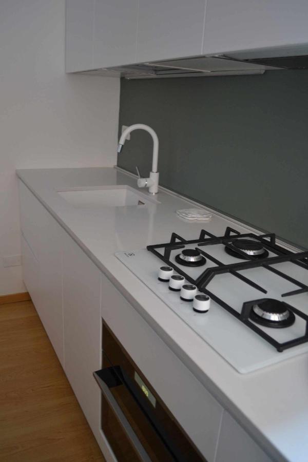 Lantica Torre Apartment ริวาเดลการ์ดา ภายนอก รูปภาพ