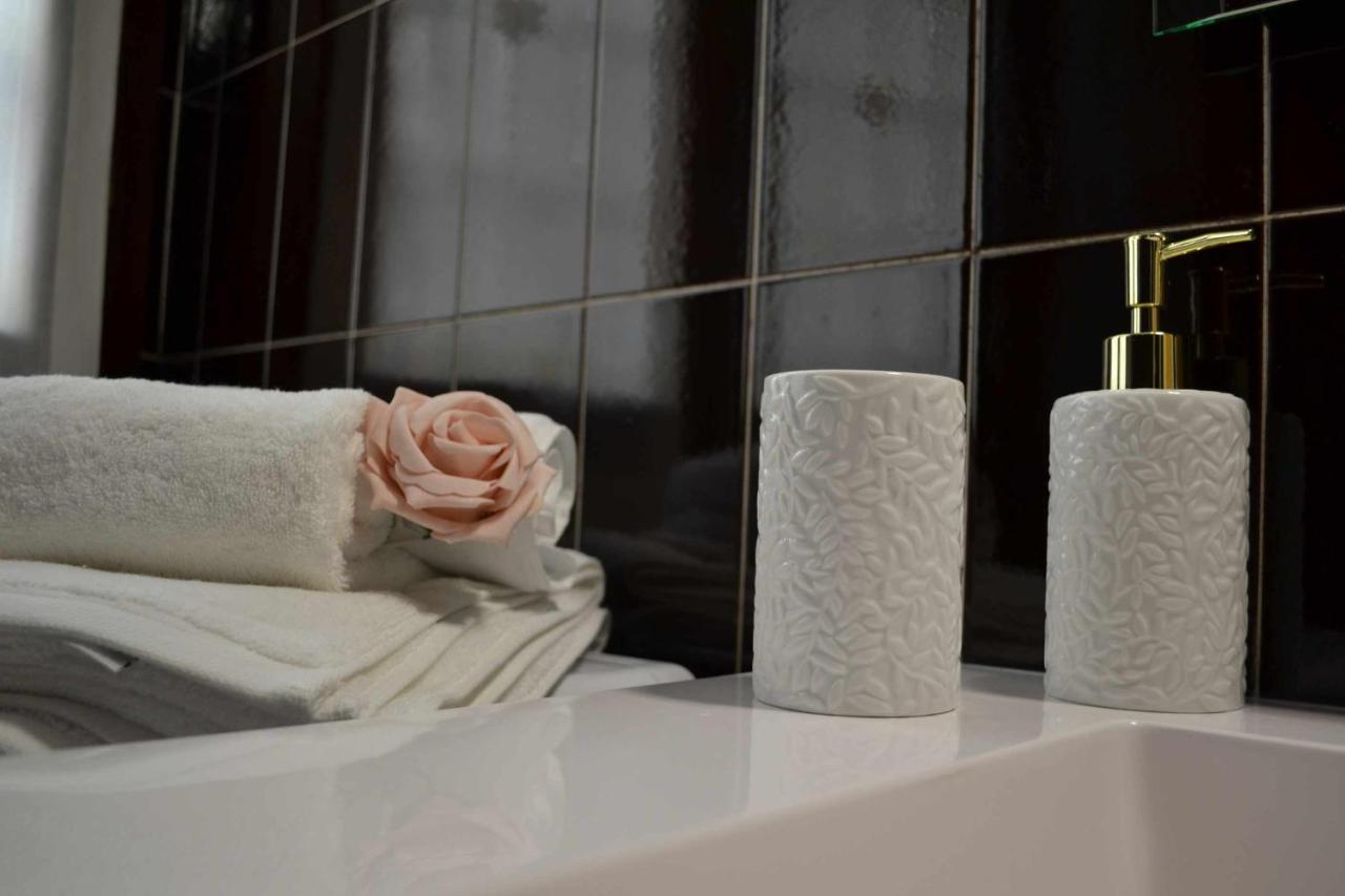 Lantica Torre Apartment ริวาเดลการ์ดา ภายนอก รูปภาพ